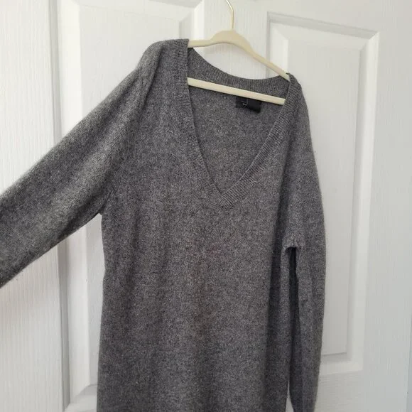 Halogen Cashmere Sweater - Picture 1 of 5